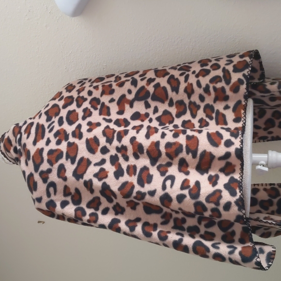 Home made fleece cover/wrap/ leopard print one size - Picture 5 of 8